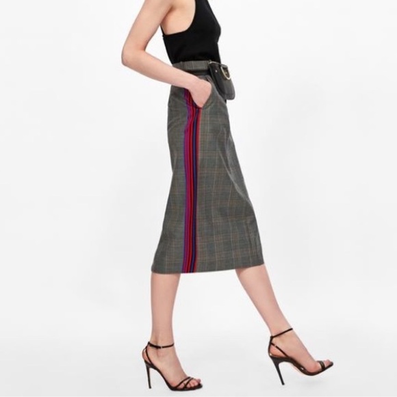 Zara Dresses & Skirts - Zara Plaid Pencil Skirt